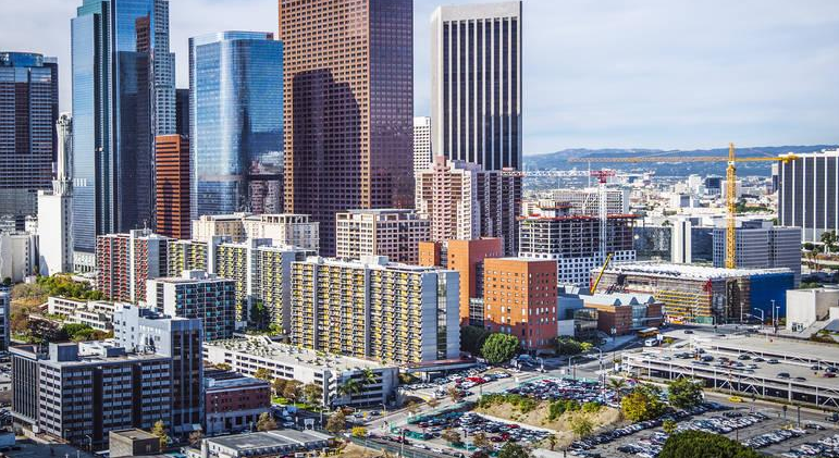 U.S. Edges Toward Bankruptcy Crisis